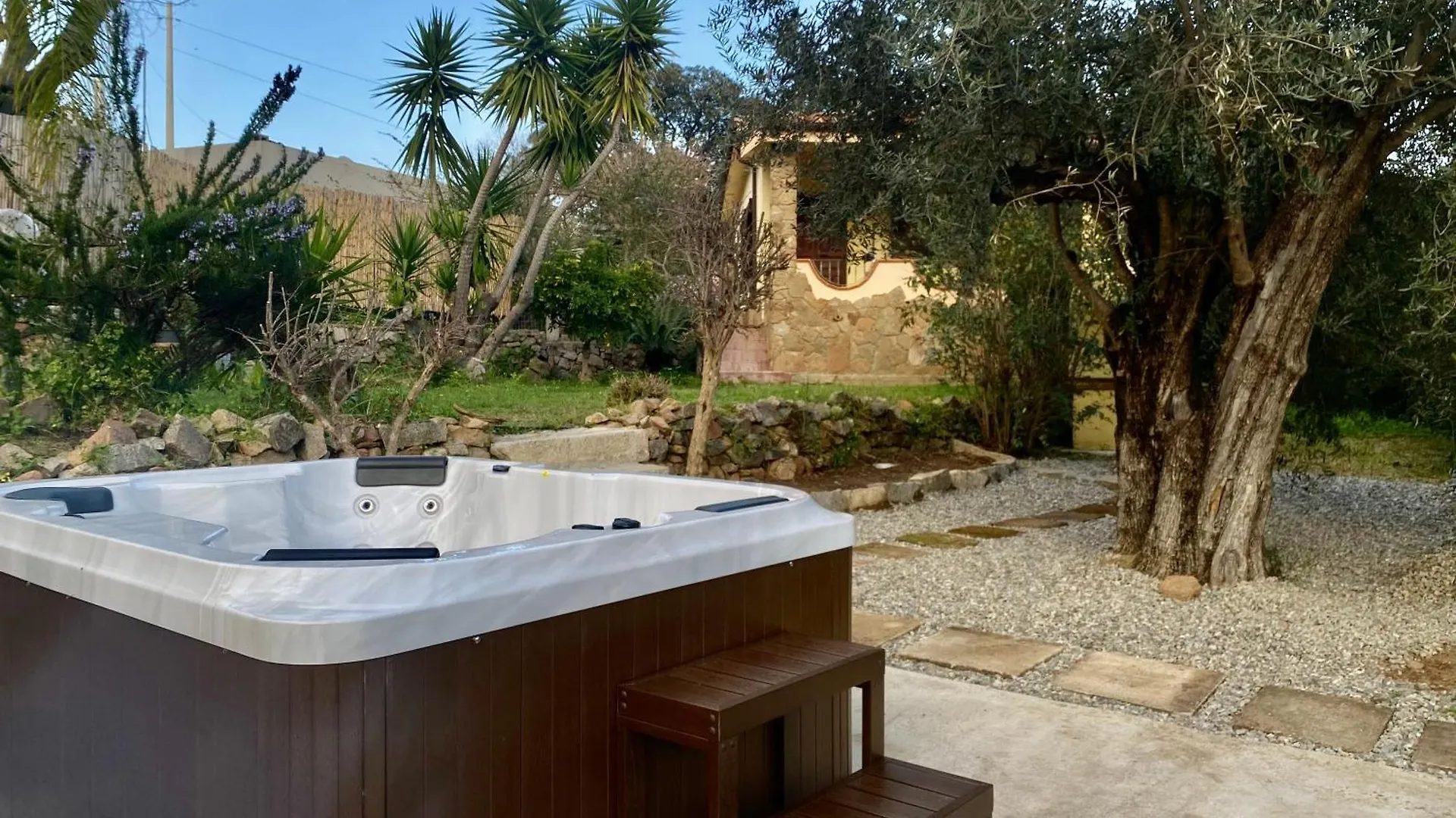 Villa Pelau - Holiday Home Jerzu