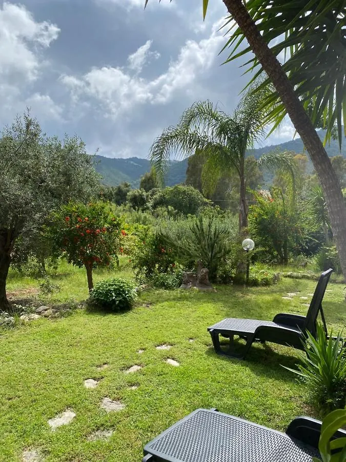 Villa Pelau - Holiday Home Jerzu 0*,