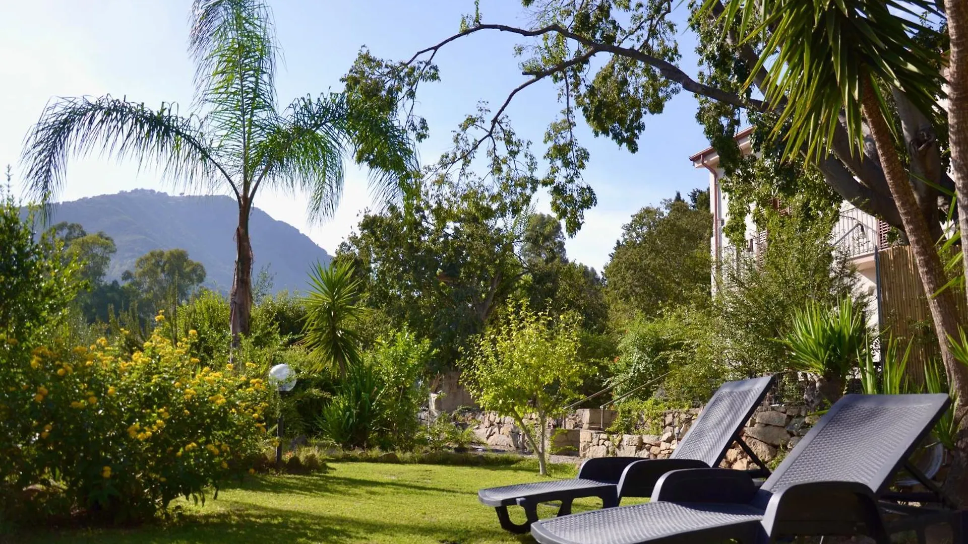 Villa Pelau - Holiday Home Jerzu 0*,
