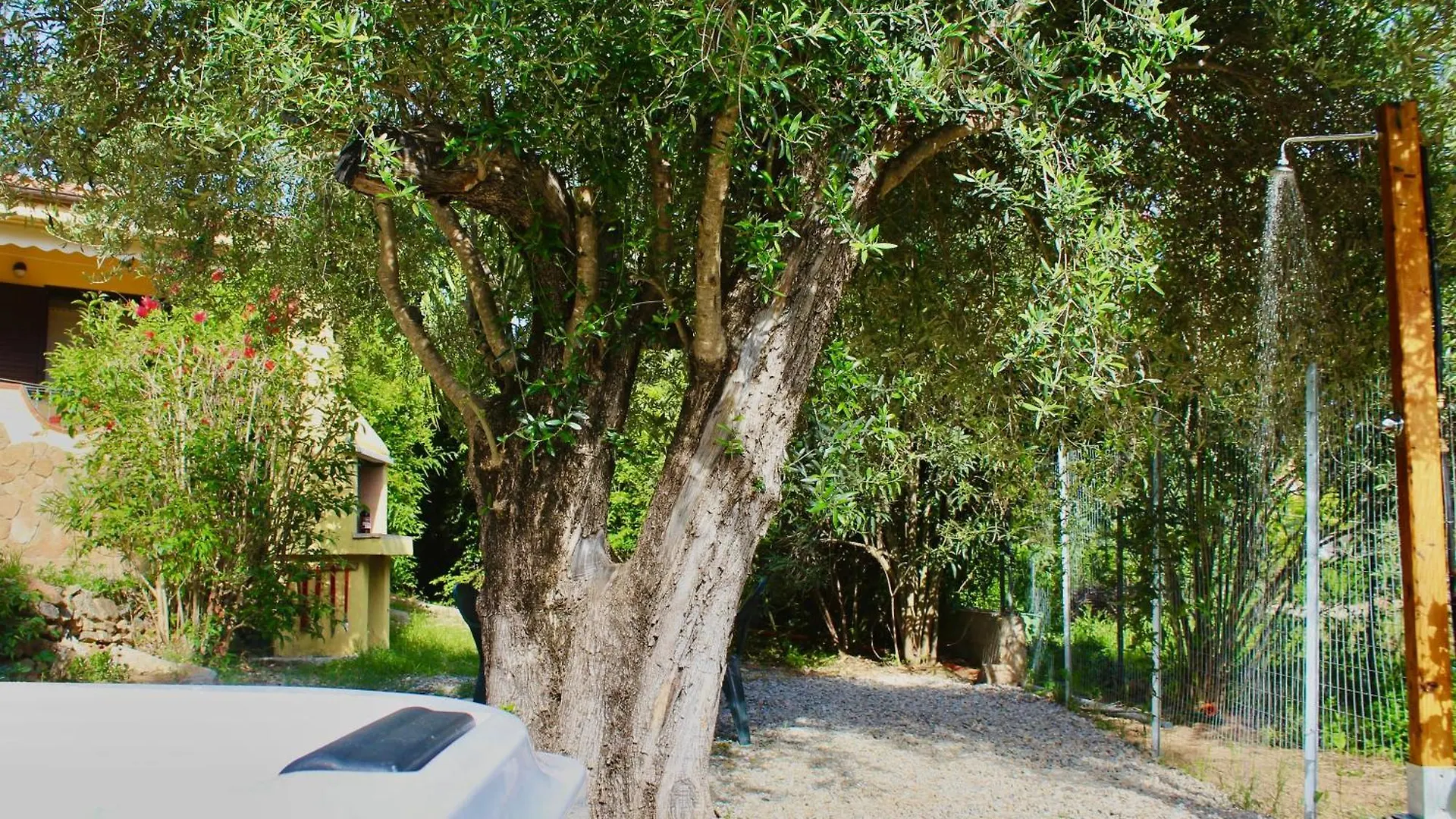 Villa Pelau - Holiday Home Jerzu