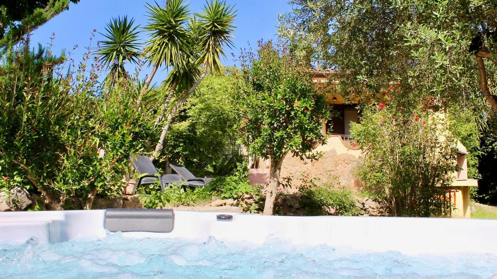 Villa Pelau - Holiday Home Jerzu