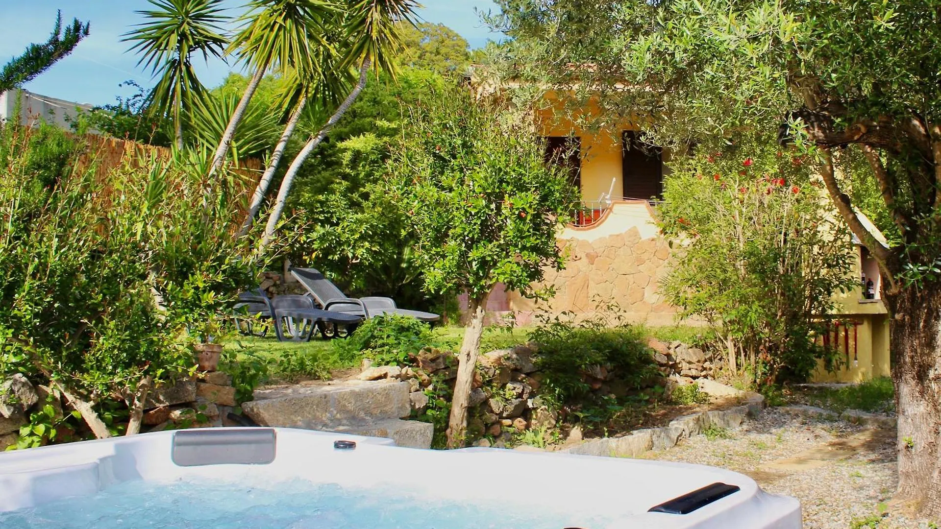 Villa Pelau - Holiday Home Jerzu